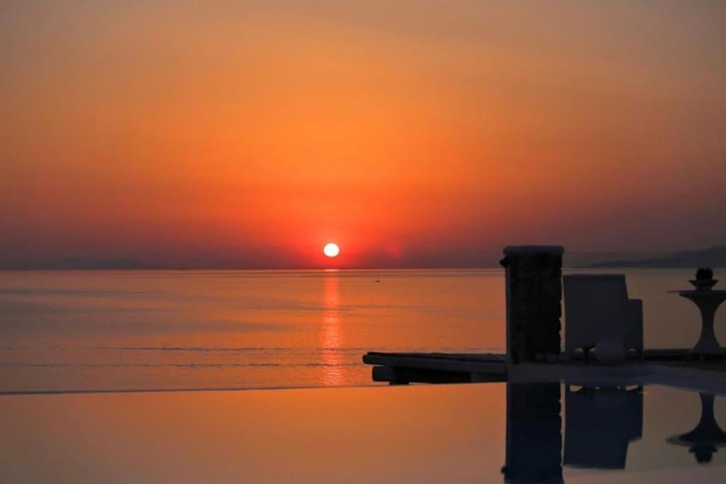 Mykonos Sea View Luxury Villa By Calypso Sunset Villas Mykonos Town Bagian luar foto