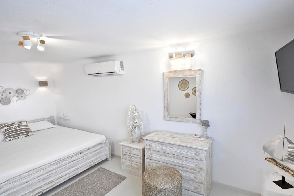 Mykonos Sea View Luxury Villa By Calypso Sunset Villas Mykonos Town Bagian luar foto